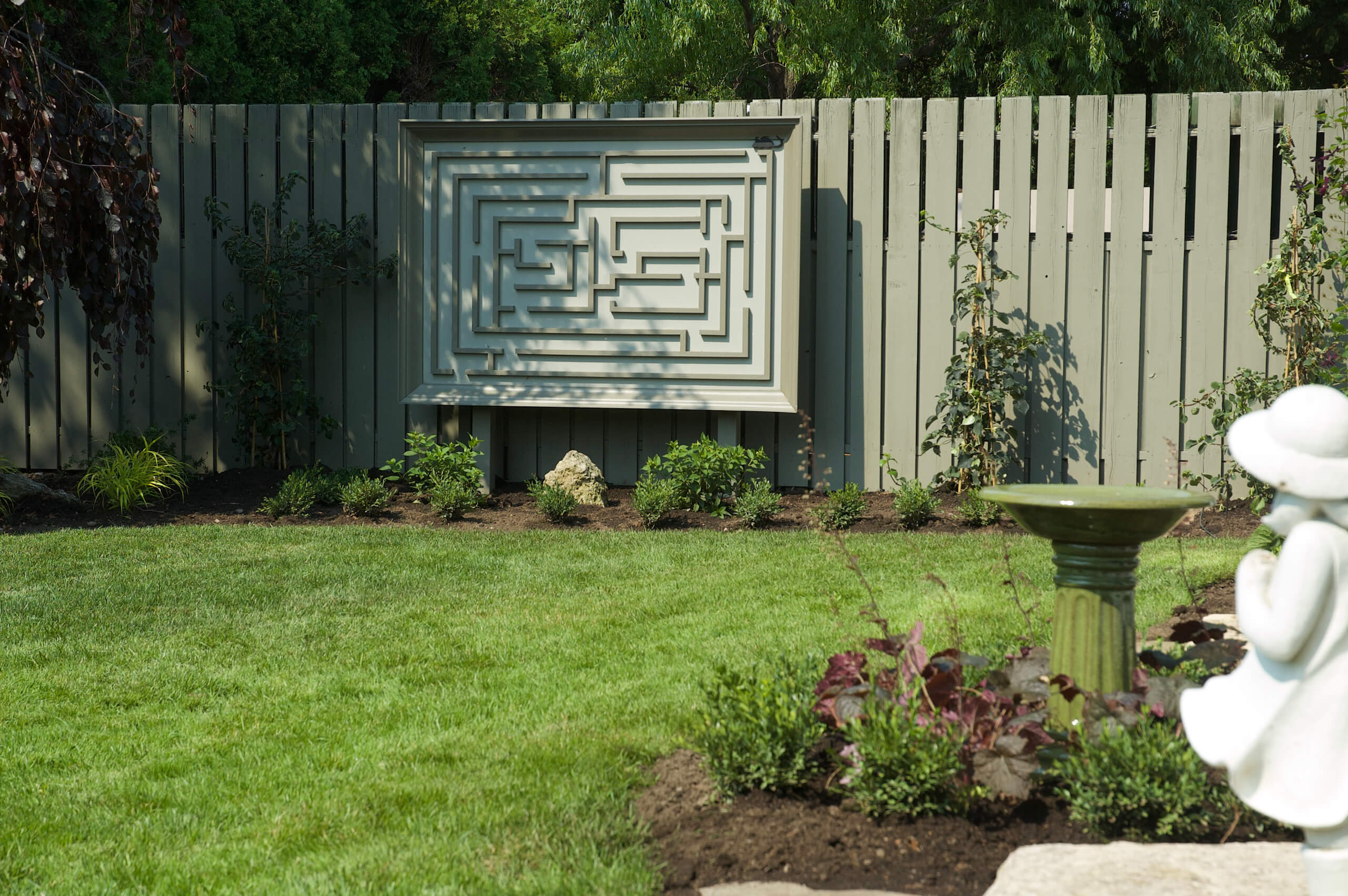 Garden display - wooden